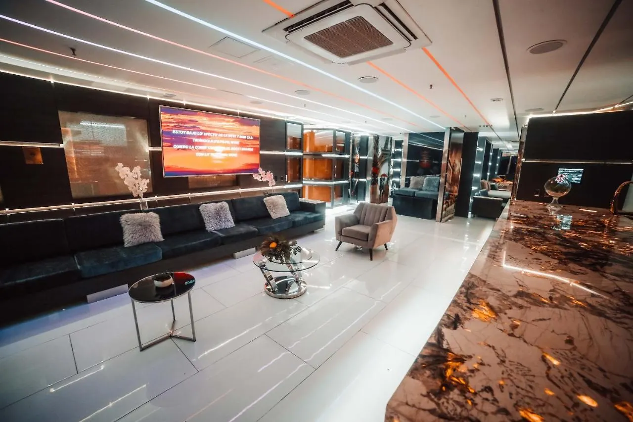 1Million Luxury Suites Medellin