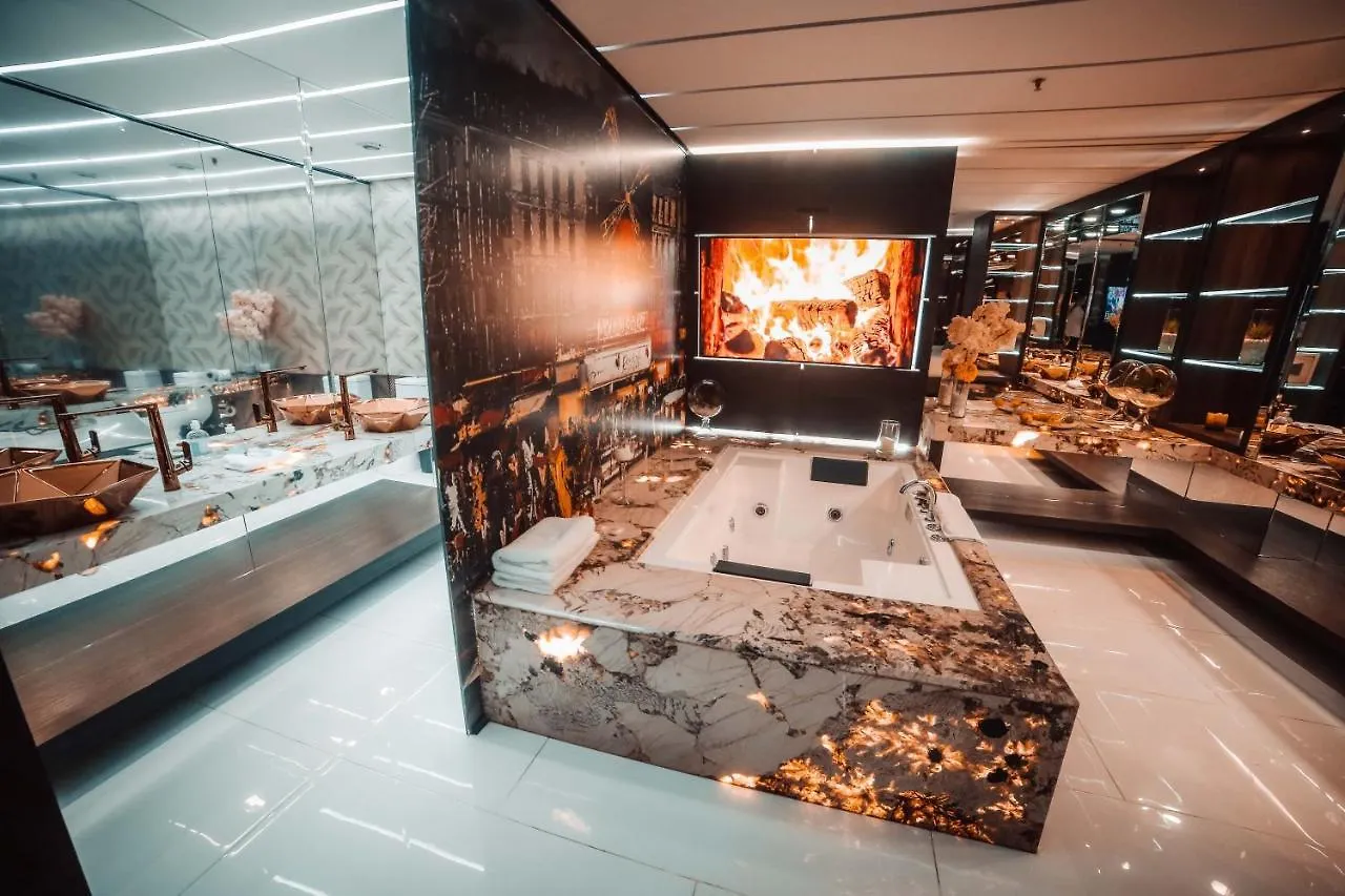Apartment 1Million Luxury Suites Medellin