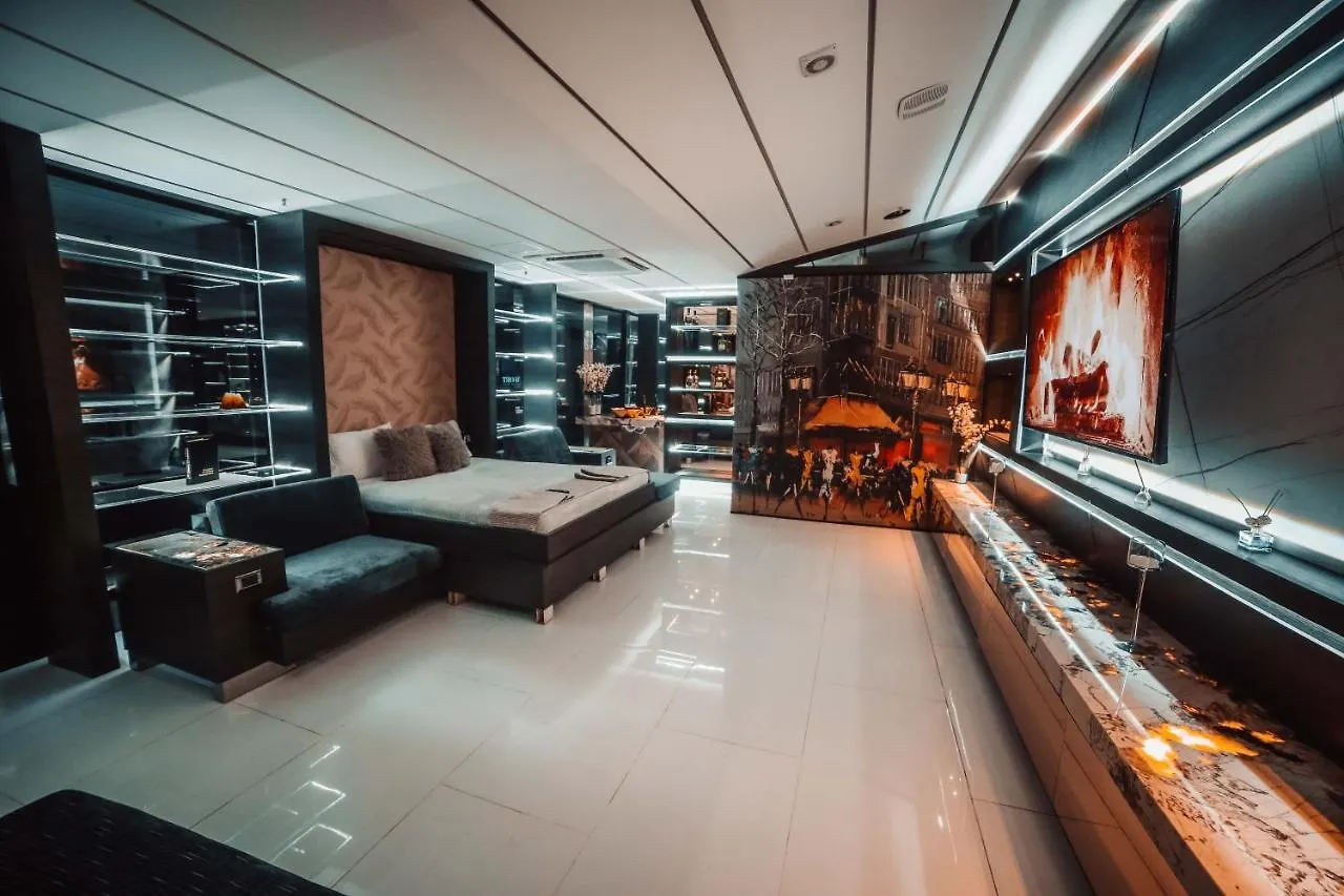 1Million Luxury Suites Medellin Colombia