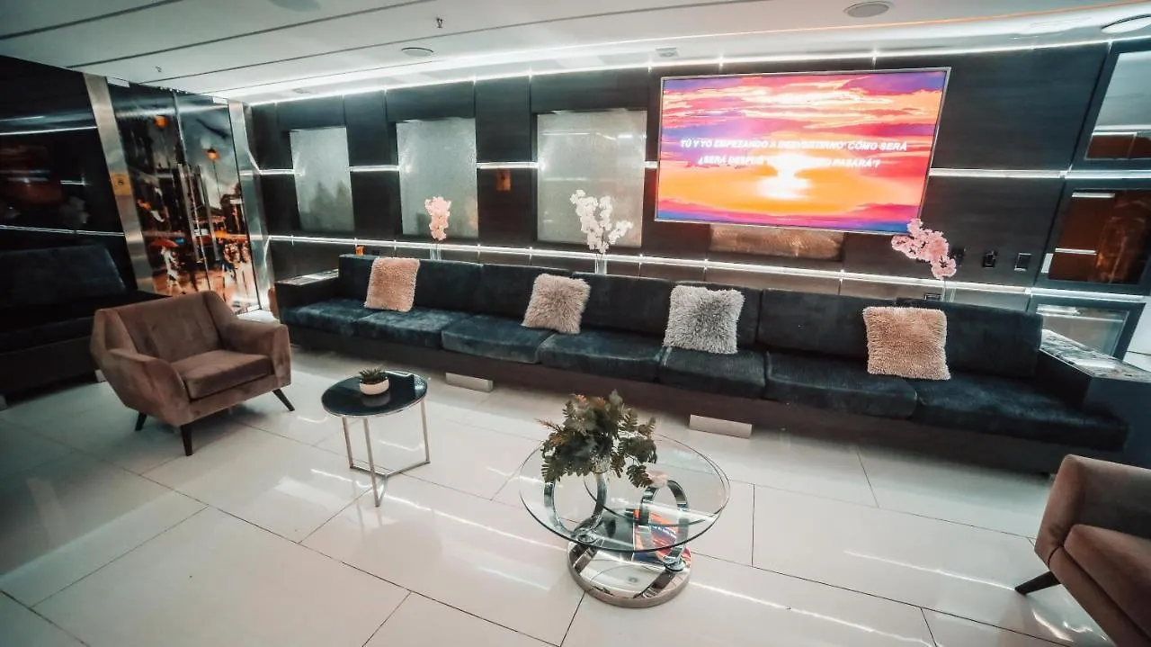 1Million Luxury Suites Medellin Apartment