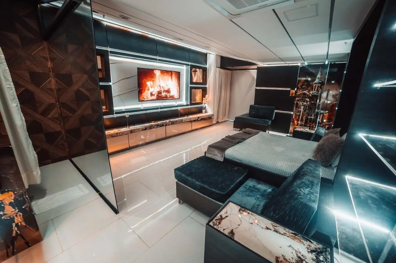 1Million Luxury Suites Medellin