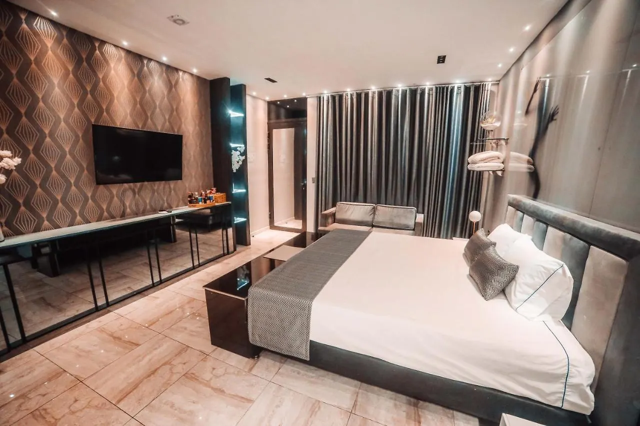 Apartment 1Million Luxury Suites Medellin Colombia