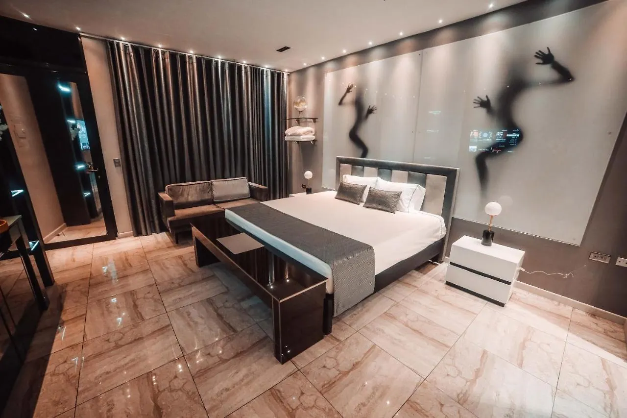 Apartment 1Million Luxury Suites Medellin